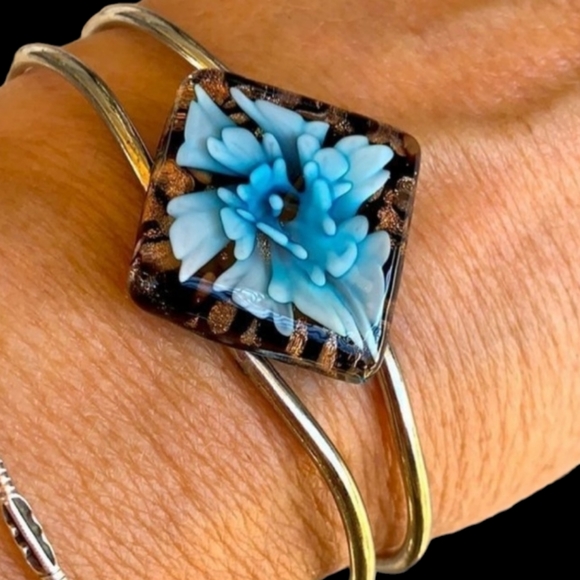 Lampwork Floral Art Glass Clamper Bracelet - Picture 3 of 10
